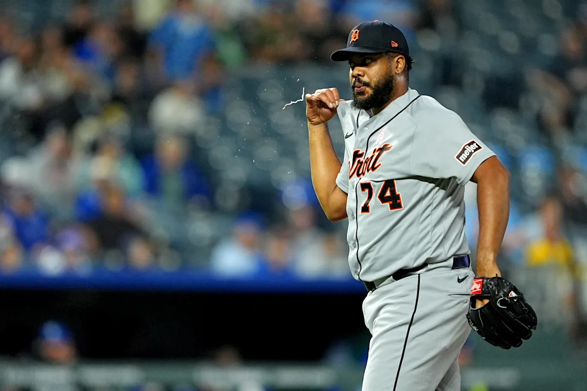 Tigers place reliever Kenley Jansen on 15-day IL with pelvic inflammation reported globally