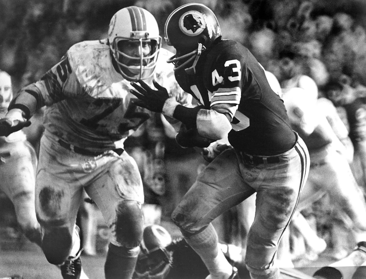 Manny Fernandez -- DL for perfect 1972 Dolphins team -- dies at 79