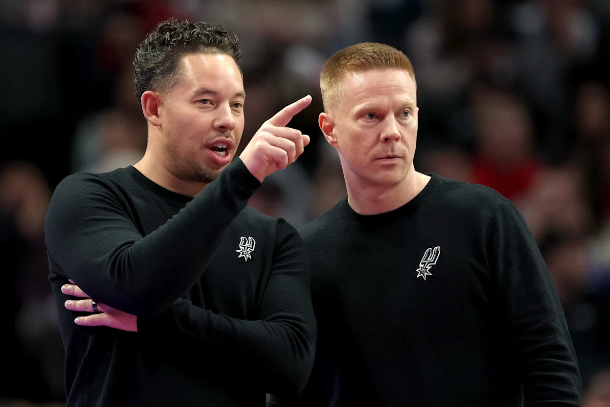 Magic reportedly hiring Spurs assistant Sean Sweeney as coach reported globally