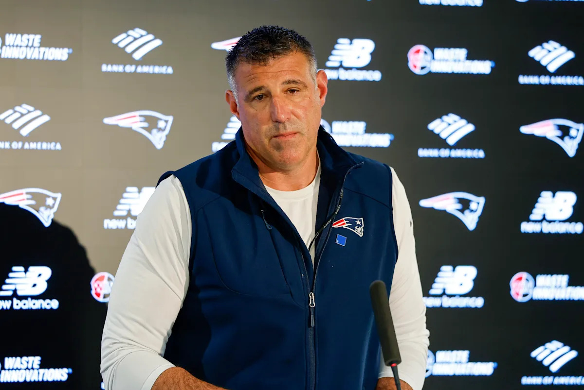 Patriots' Vrabel on focusing on coaching  'We all have to deal with things outside of here' making waves