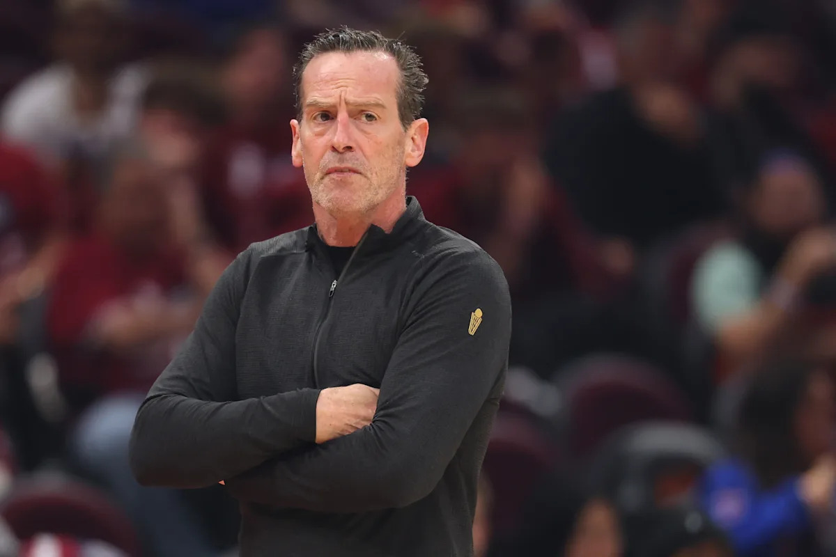 Kenny Atkinson will reportedly remain Cavs' head Instructor following sweep hits headlines